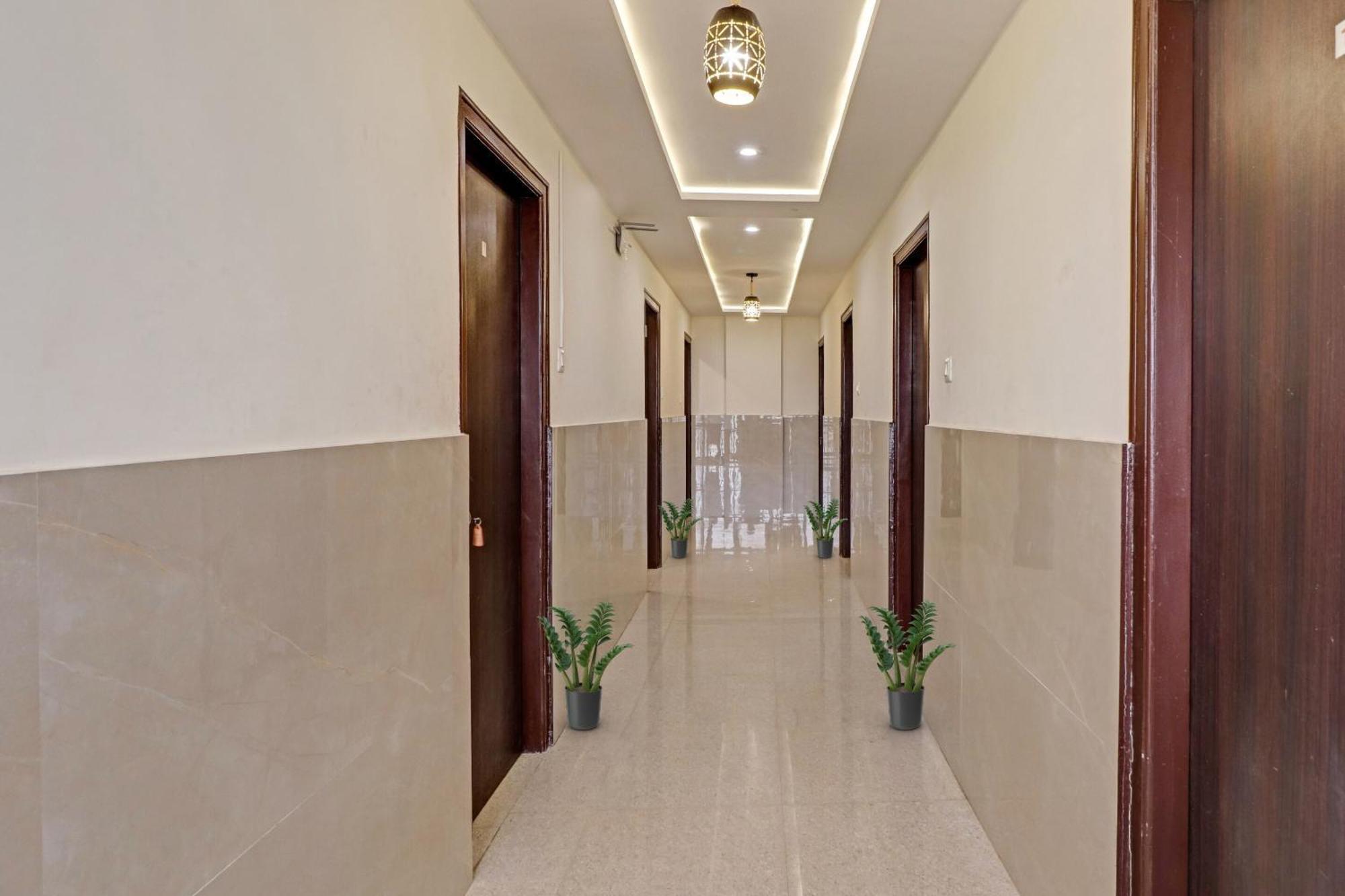 Hotel O Gn Nelli Suites バンガロール エクステリア 写真
